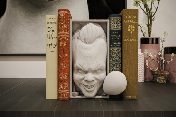 Pennywise Book Nook