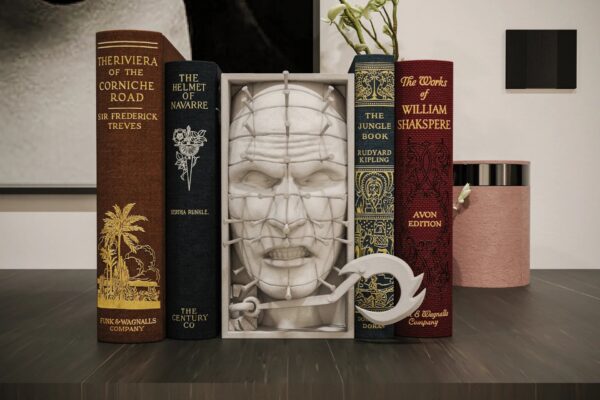 Pinhead Book Nook