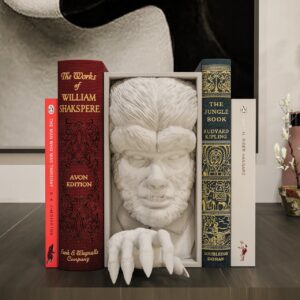 The Wolf Man Book Nook